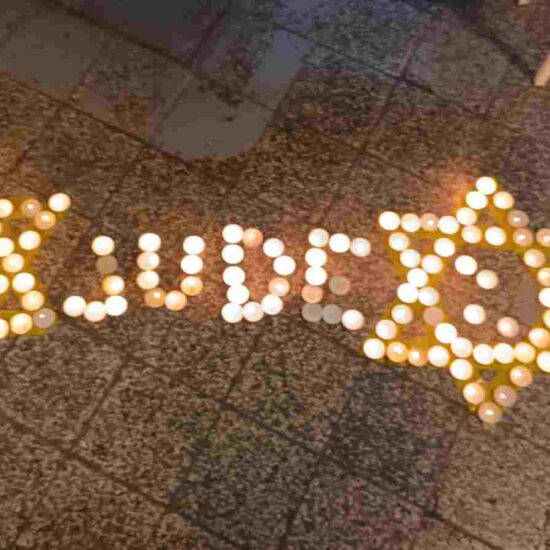 Další